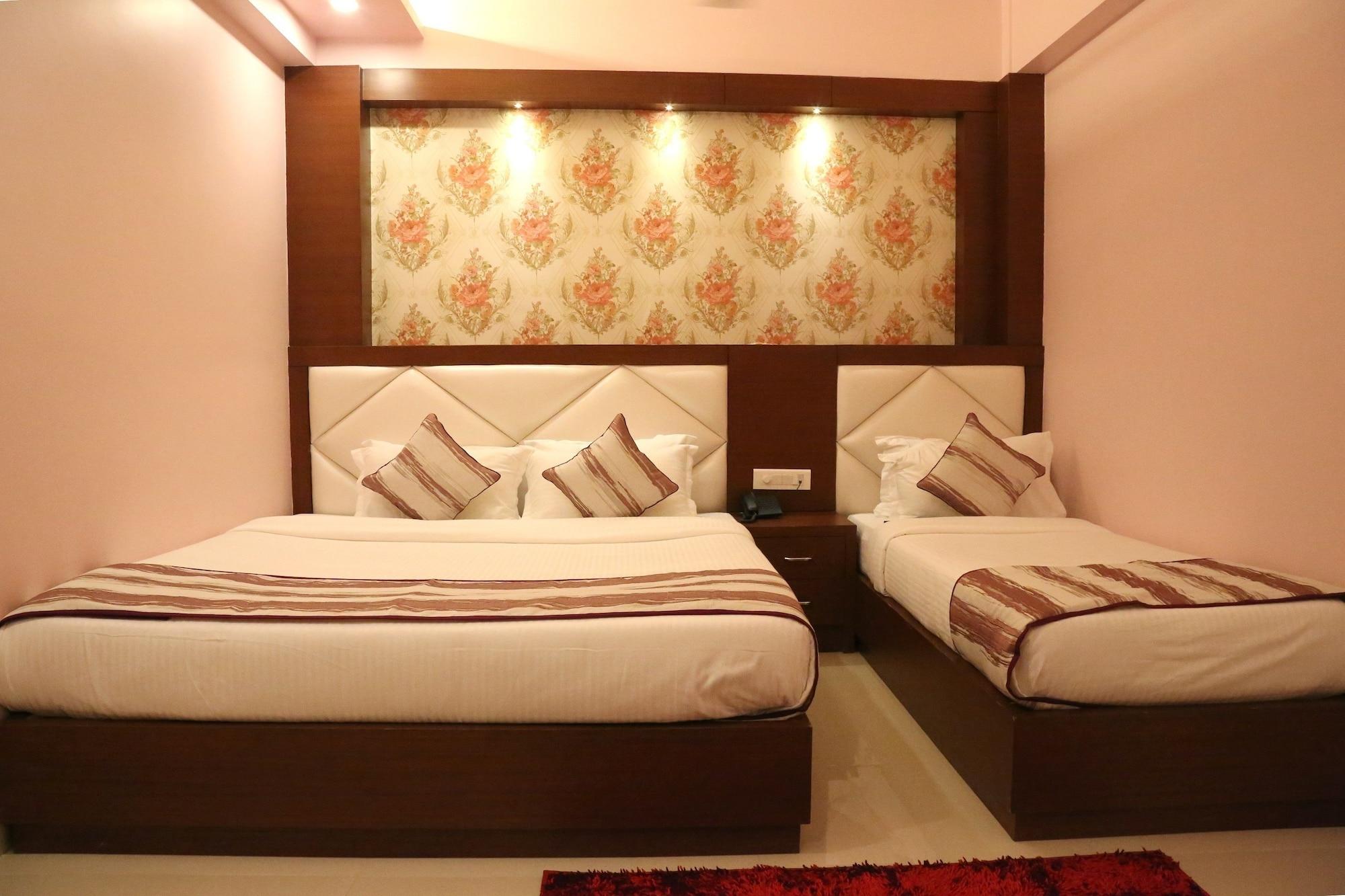 Hotel Varanasi Inn Buitenkant foto