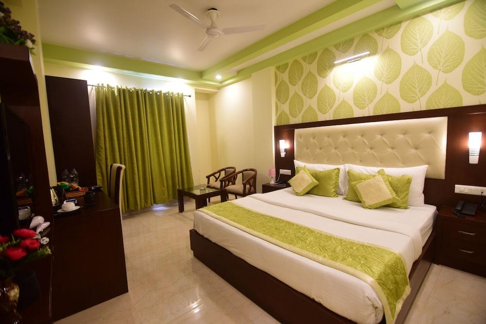 Hotel Varanasi Inn Buitenkant foto