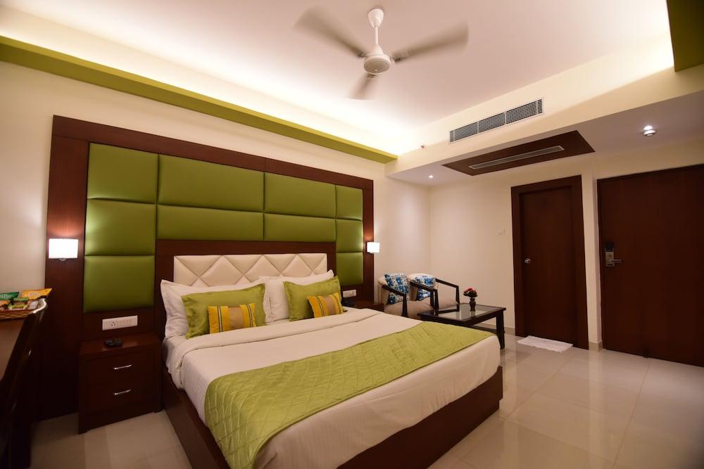 Hotel Varanasi Inn Buitenkant foto