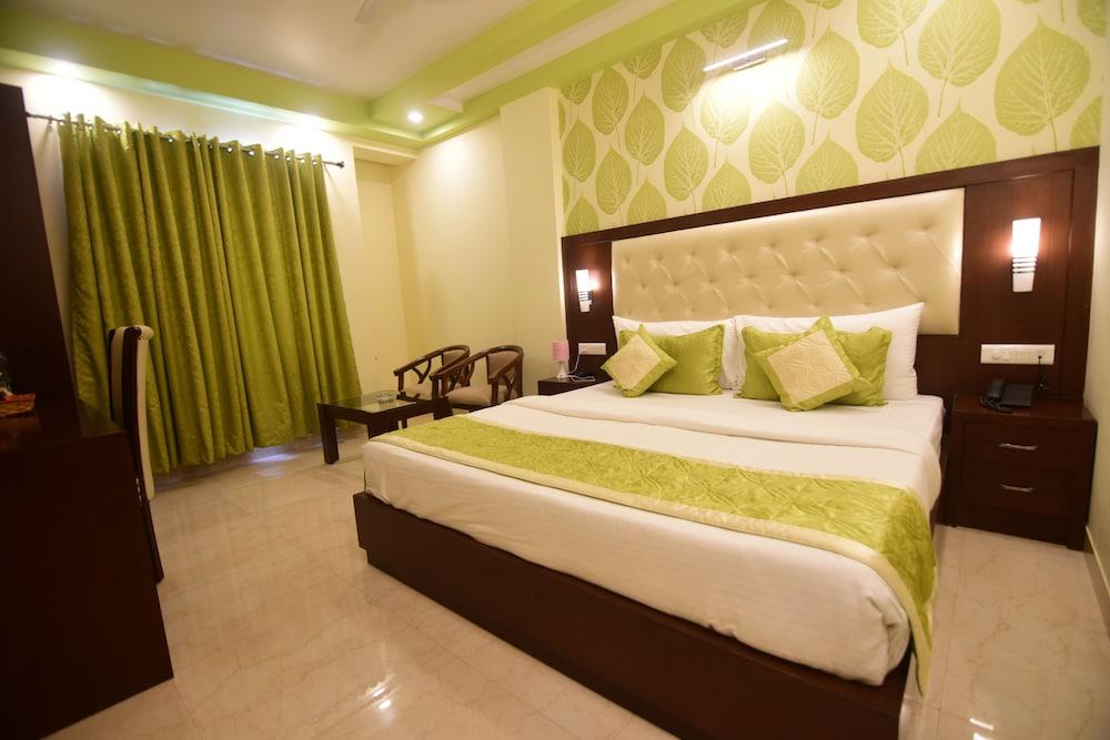 Hotel Varanasi Inn Buitenkant foto