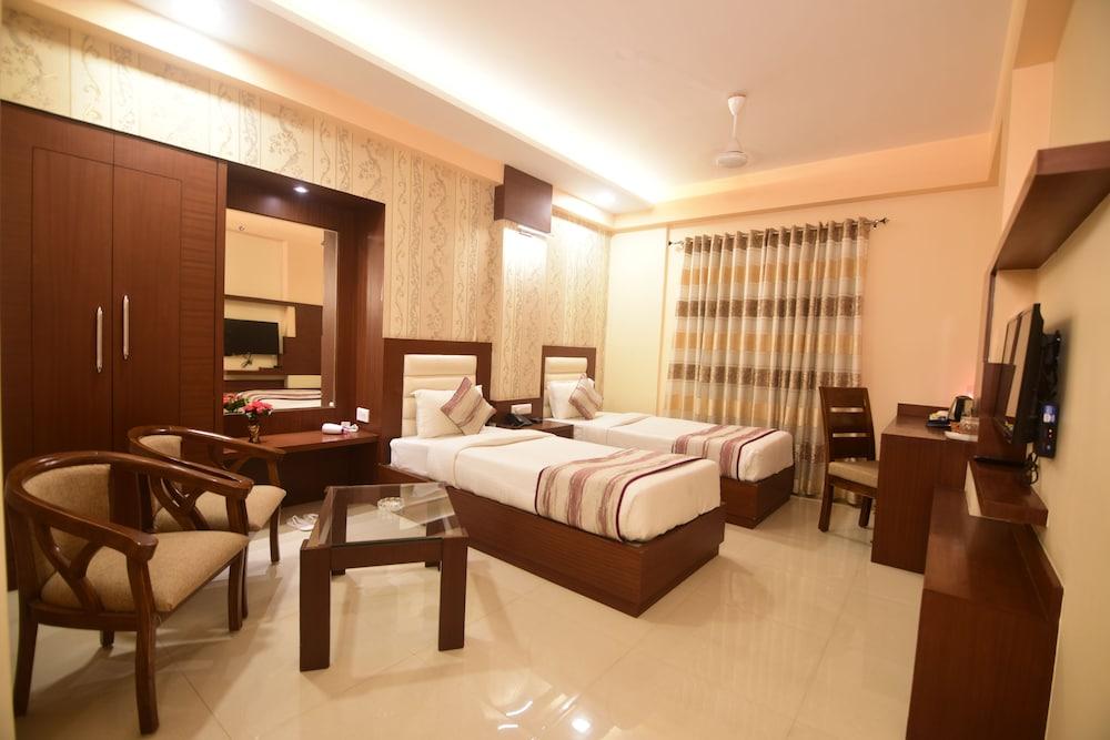 Hotel Varanasi Inn Buitenkant foto