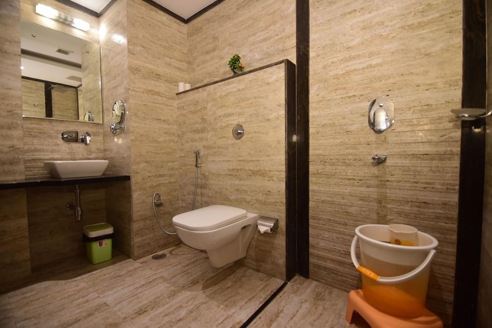 Hotel Varanasi Inn Buitenkant foto